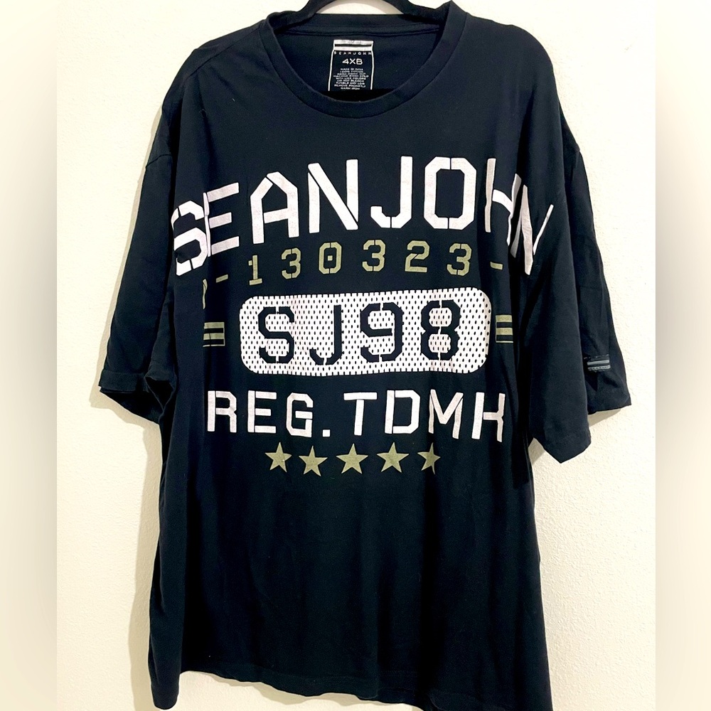 Sean John Black Graphic T-Shirt